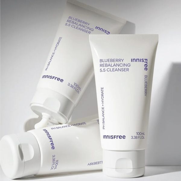 Балансуюча пінка з екстрактом чорниці Innisfree Blueberry Rebalancing 5.5 Cleanser M007558 фото