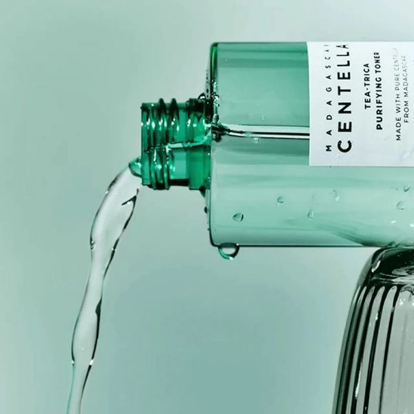 Тонер для обличчя для жирної та схильної до акне шкіри SKIN1004 Madagascar Centella Tea-Trica Purifying Toner M007717 фото