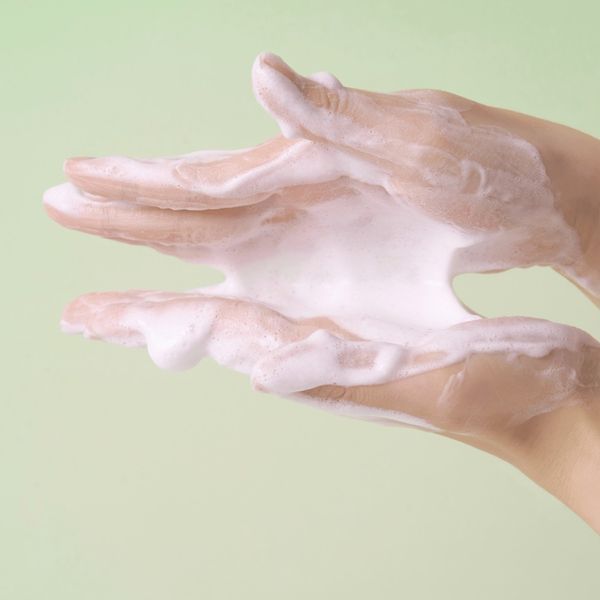 Пенка для умывания с центеллой и салициловой кислотой SKIN1004 Madagascar Centella Tea-Trica BHA Foam M007718 фото