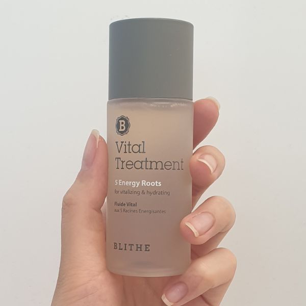 Омолаживающая энергетическая эссенция с 5 экстрактами корней BLITHE VITAL TREATMENT 5 ENERGY ROOTS 4404 фото