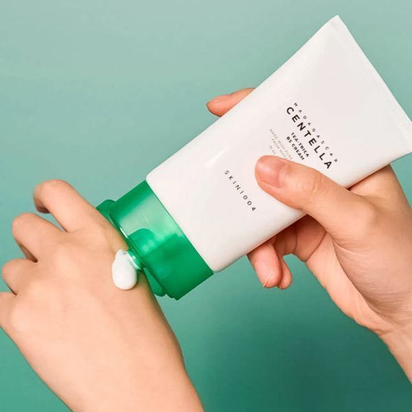 Крем із пантенолом для чутливої і проблемної шкіри SKIN1004 Madagascar Centella Tea-Trica B5 Cream M007721 фото