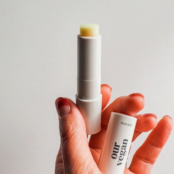 Бальзам для губ веганський зі смаком авокадо Manyo Our Vegan Color Lip Balm &ndash; Avocado M238812 фото