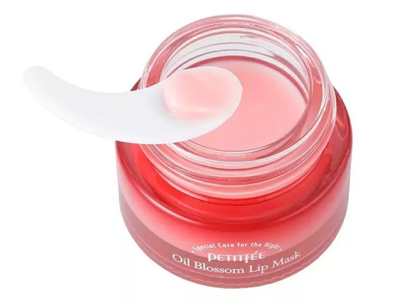 Ночная маска для губ с маслом камелии и витамином Е Petitfee Oil Blossom Lip Mask Camellia Seed Oil BC-00000790 фото